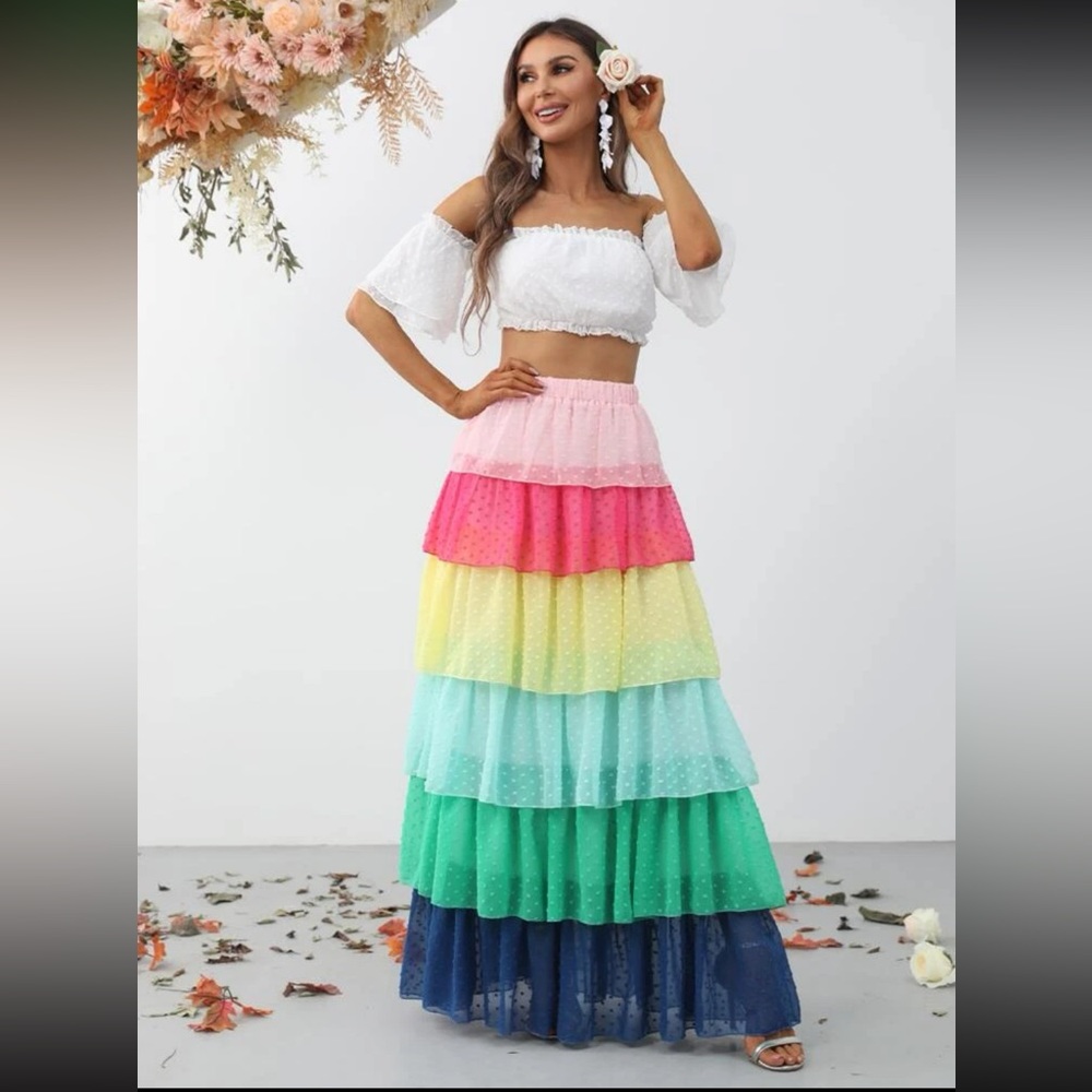 Swiss Dot Off Shoulder Crop Chiffon Top &
Layered Hem Skirt